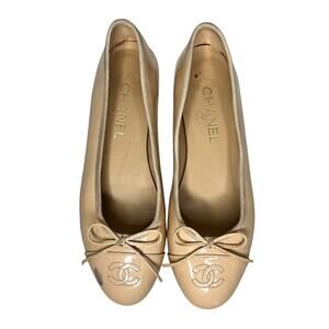 CHANEL Patent Cap Toe Ballet Flats Size 40C